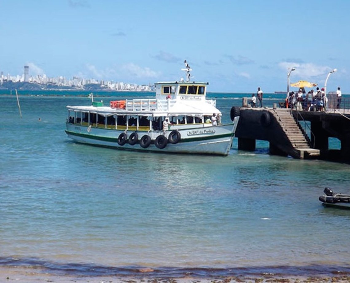 Travessia Salvador-Mar Grande por "lanchinhas" é suspensa por causa da chuva