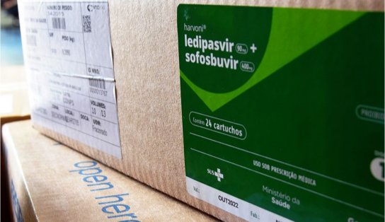 Ministério da Saúde começa a distribuir kits intubação doados por empresas para estados