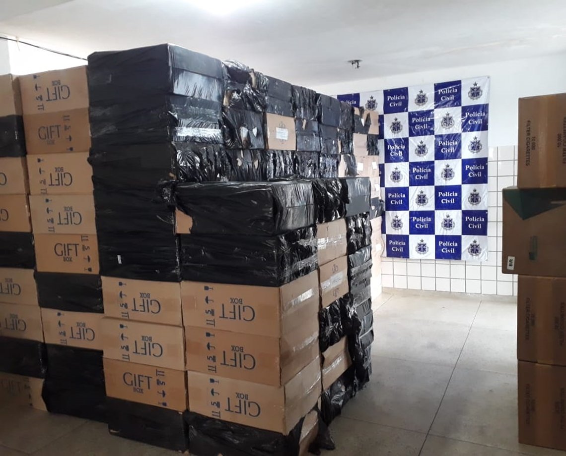 Carga com 180 caixas de cigarro falsificado é apreendida na Bahia; itens somavam R$ 650 mil