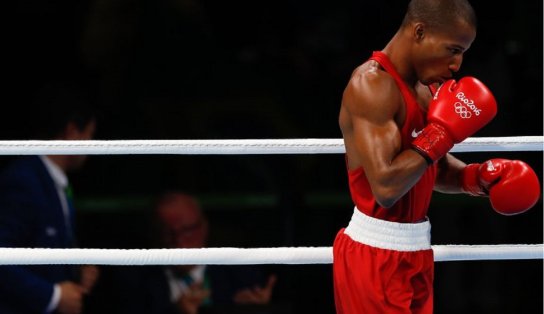 Pugilista baiano Robson Conceição vira top-15 mundial dos superpenas, após 16ª vitória