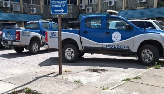 Três pessoas são baleadas dentro de estabelecimento comercial em Feira de Santa; vítimas não resistiram