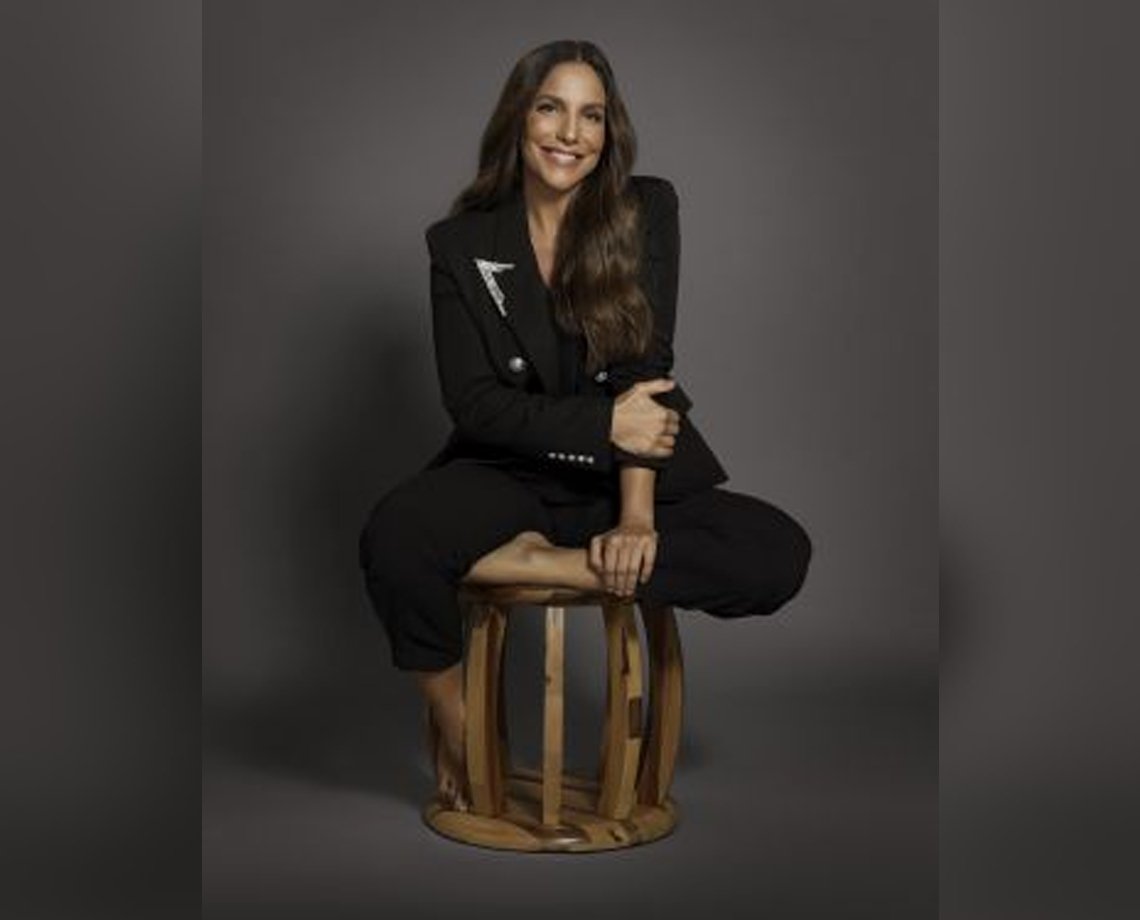 Ivete Sangalo faz live especial de Dia das Mães; confira