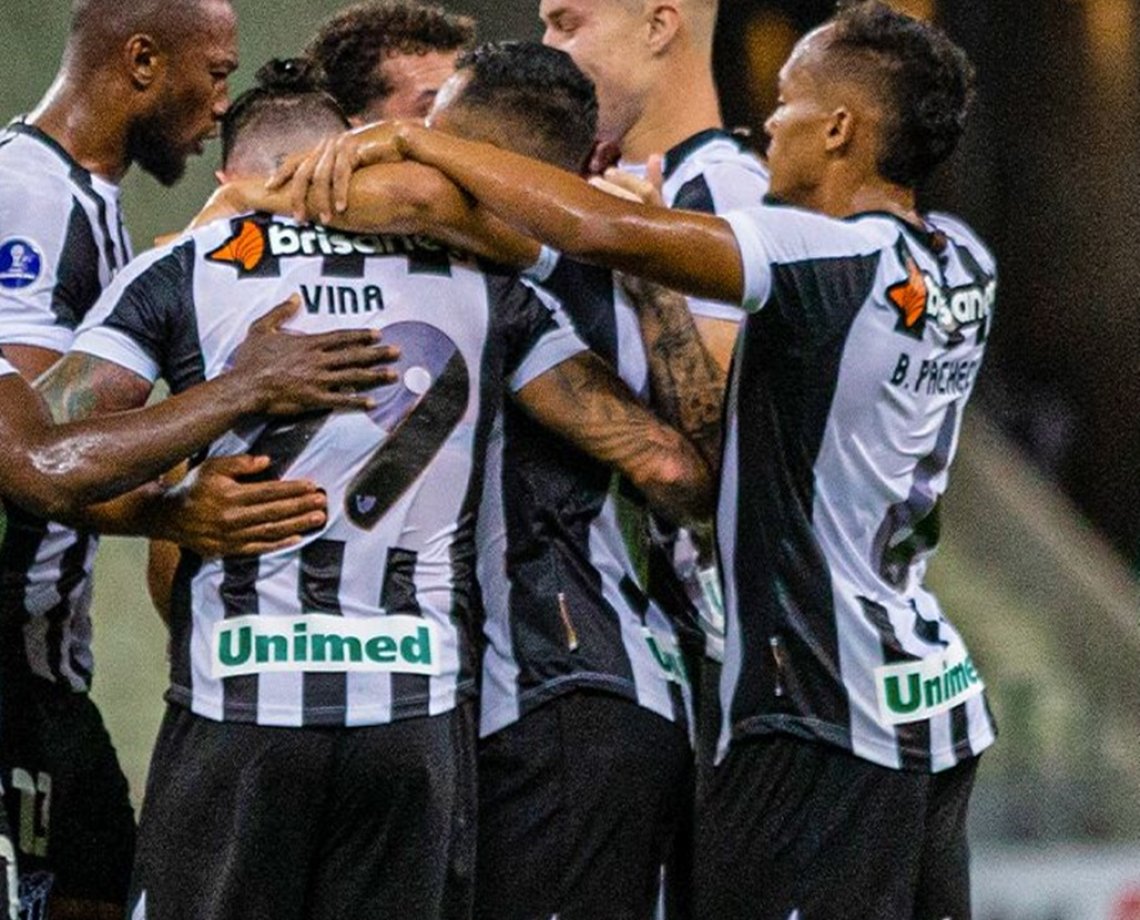 Após triunfo sobre Bahia, Ceará é destaque em imprensa internacional; "sequência espetacular"