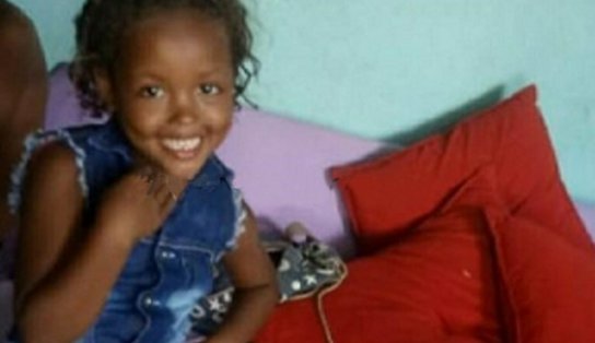 Criança de seis anos morre na frente da mãe durante ataque criminoso que executou outros dois na Bahia 