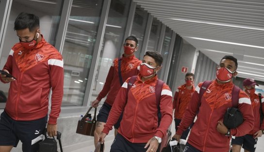 Com infectados pela Covid-19, Independiente é barrado no aeroporto de Salvador e jogo com Bahia é reprogramado