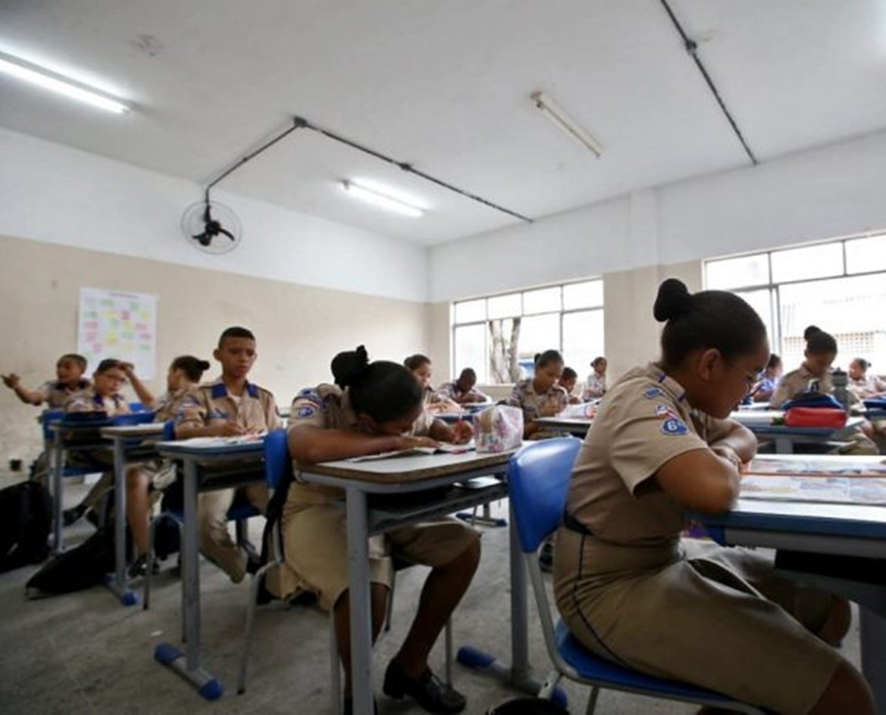 Estão abertas as inscrições para novos alunos dos colégios e creches da Polícia Militar da Bahia, saiba mais