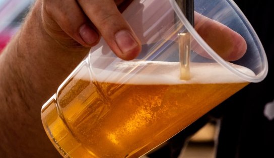 Decreto estadual altera restrições e venda de bebidas alcoólicas é permitida no final de semana em Salvador; fique por dentro