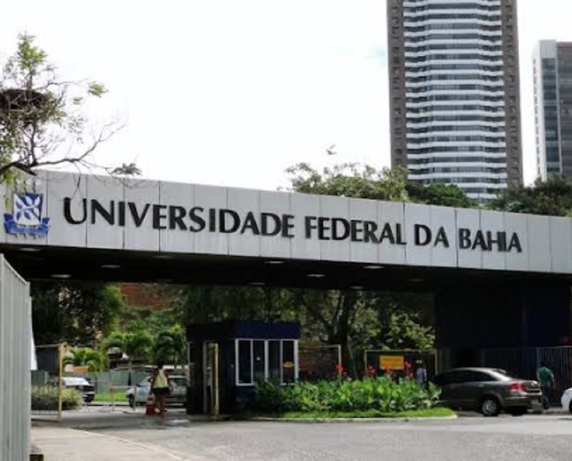 Duas ex-alunas de escola pública de Salvador são aprovadas em 1º lugar em cursos da UFBA