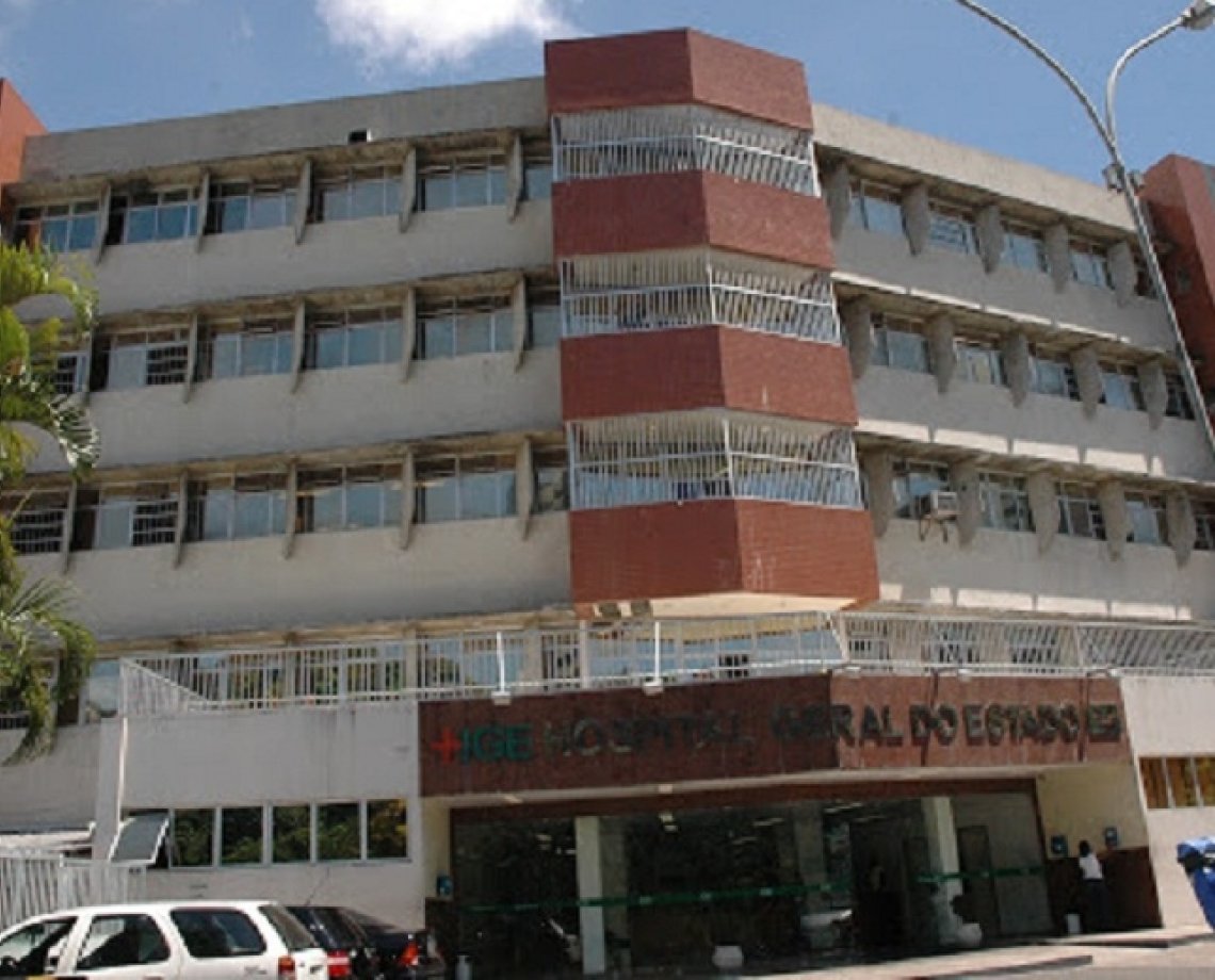 Grávida, jovem de 20 anos é ferida com golpes de arma branca pelo companheiro dentro de casa em Salvador