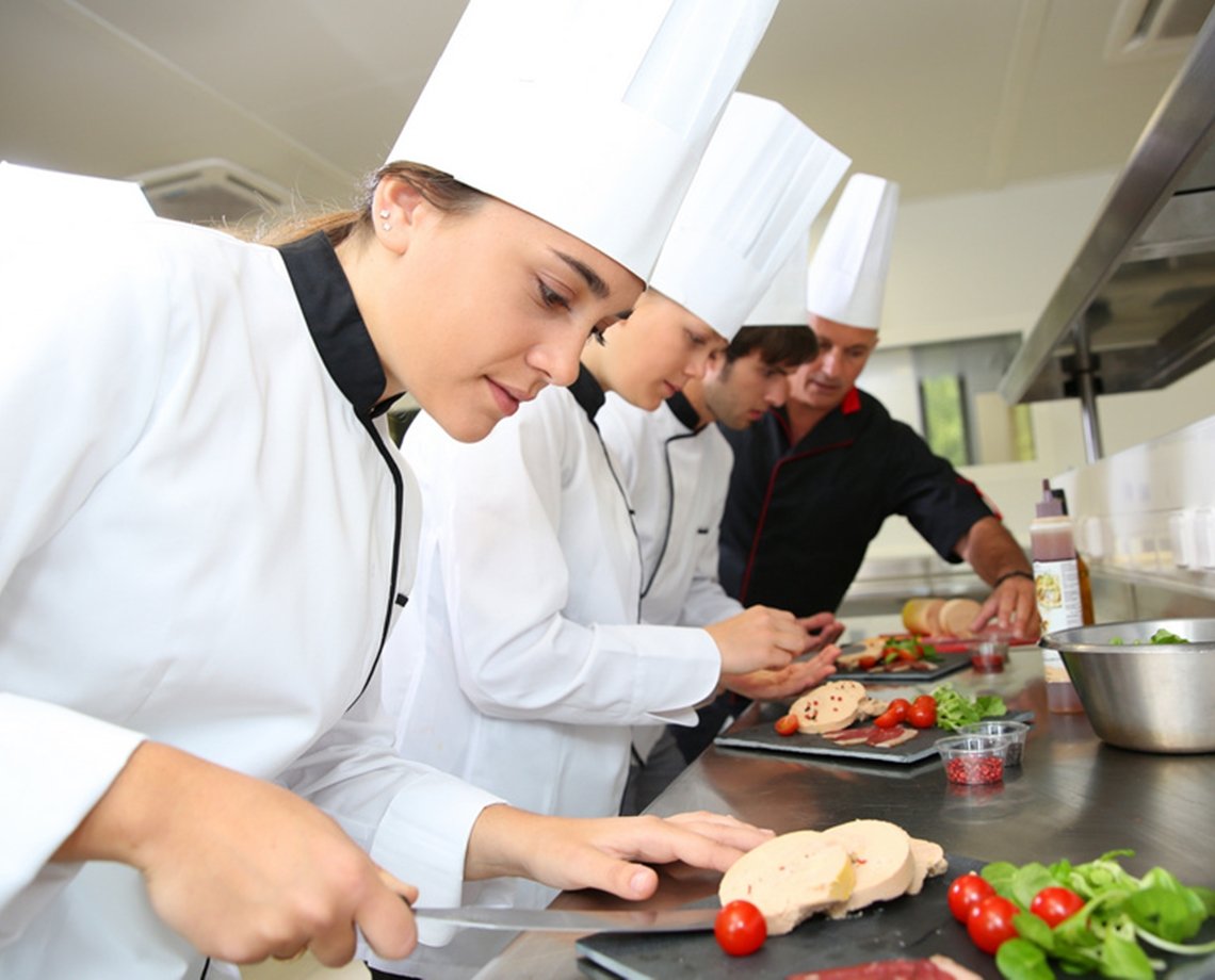 Gastrônomas investiram na profissionalização para viver da gastronomia