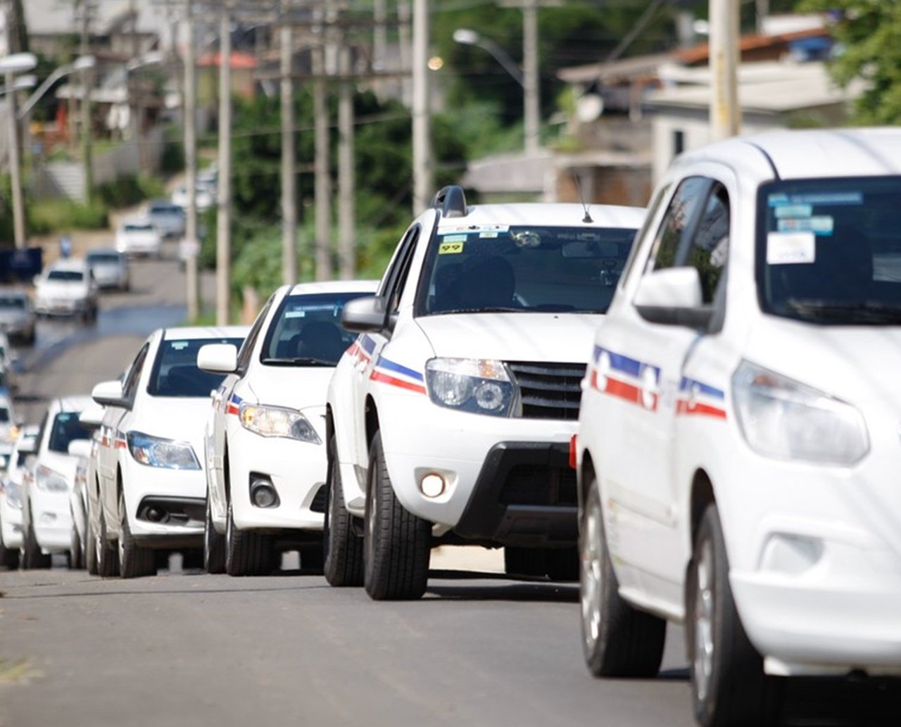 Projeto de lei altera o prazo de renovação de frota dos taxistas de oito para dez anos