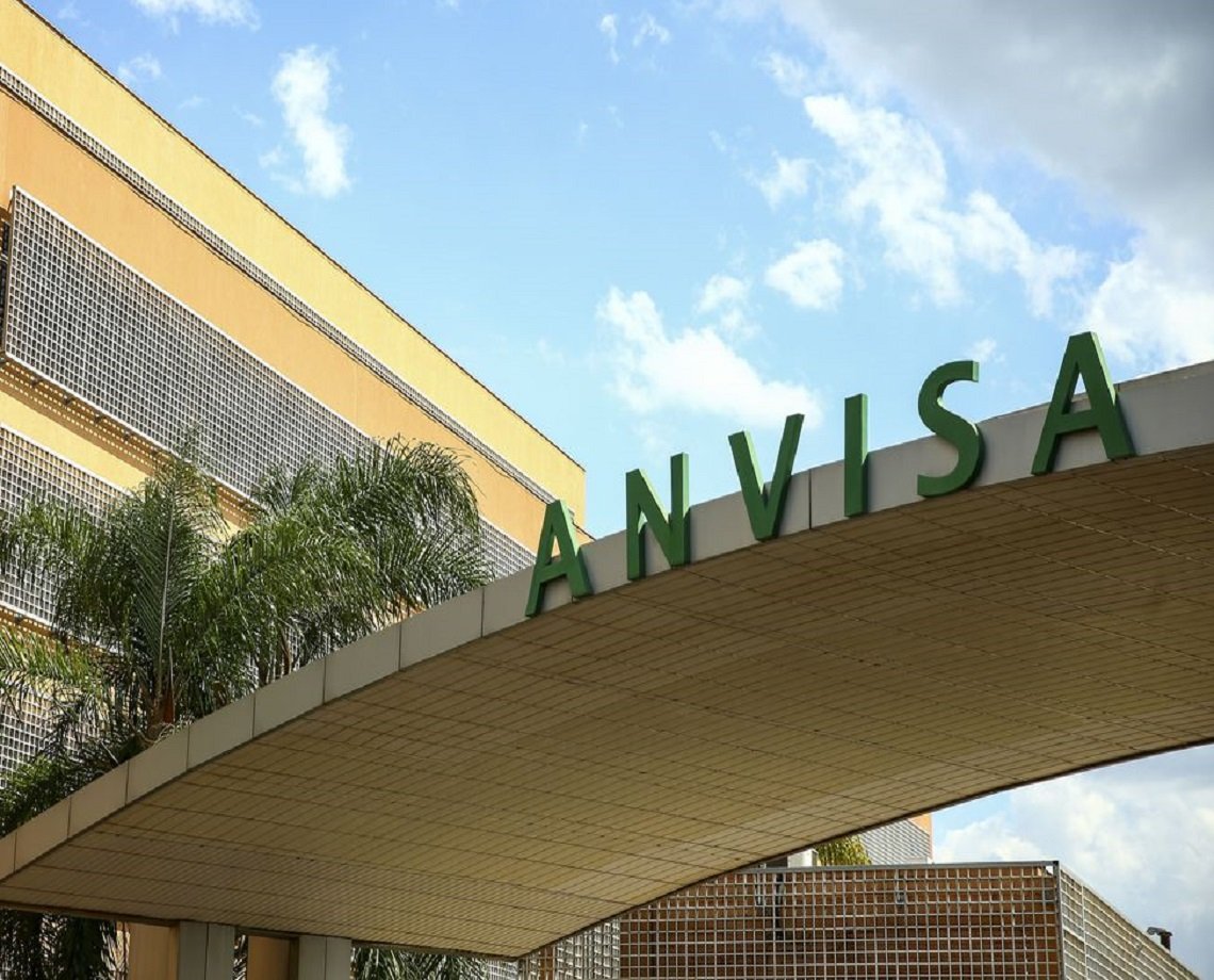 Anvisa aprova uso emergencial de coquetel de anticorpos no tratamento contra a Covid-19