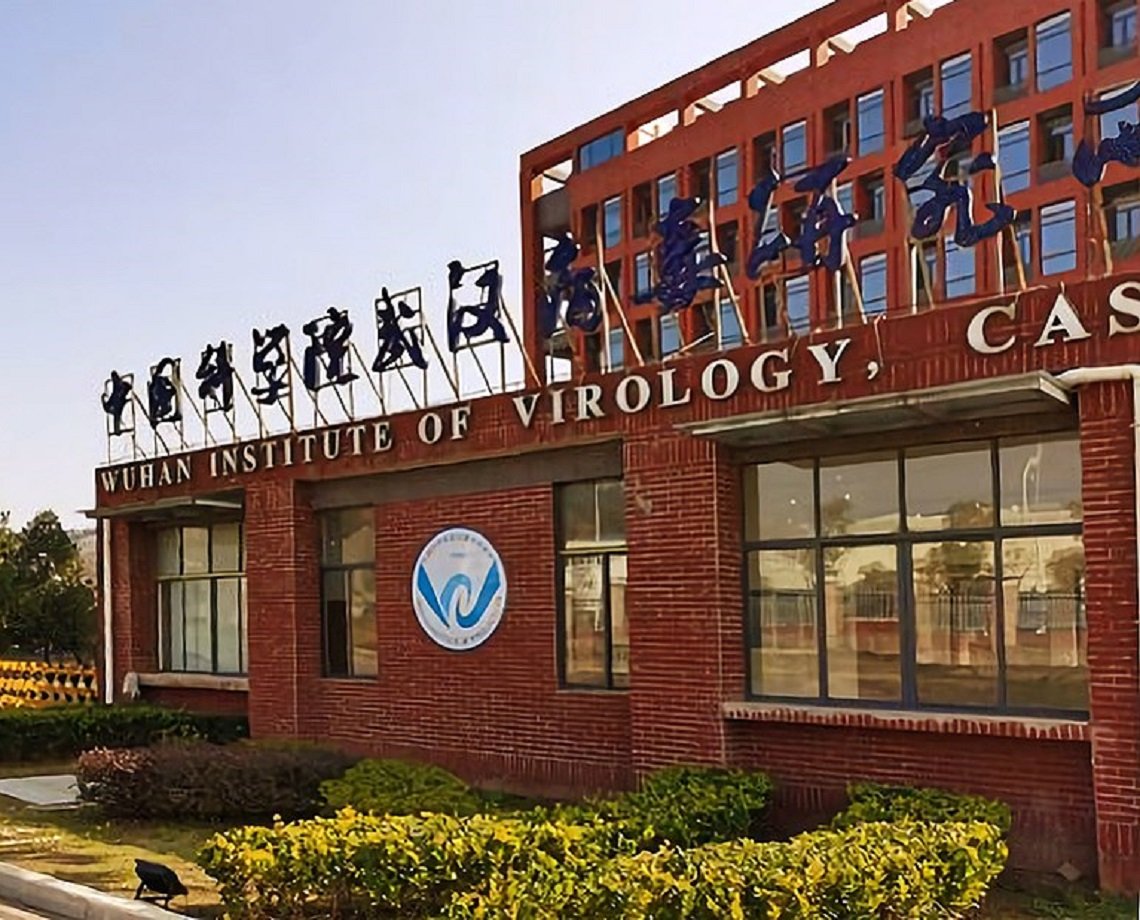 Relatório produzido nos EUA diz que três pesquisadores de Wuhan foram internados antes de surto de Covid