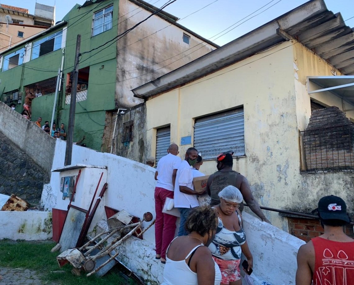 Soldado do exército que levava filha à creche é morto a tiros em Salvador