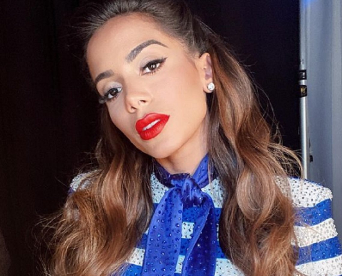 Administrando a própria carreira, Anitta alcança patrimônio de meio bilhão de reais