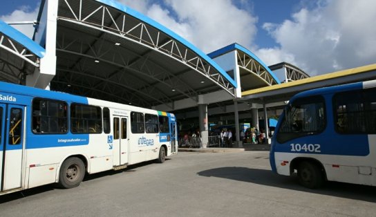 "Segura aí, 'motô'": ônibus e metrô funcionarão em horário reduzido durante fim de semana