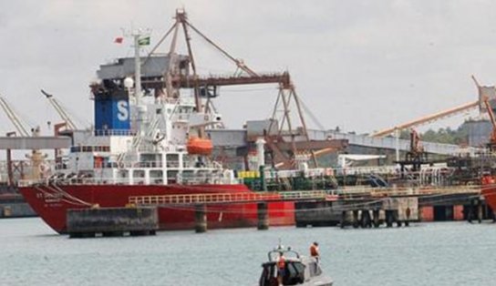 Navio atracado no Porto de Aratu fica em quarentena após tripulante testar positivo para a Covid-19