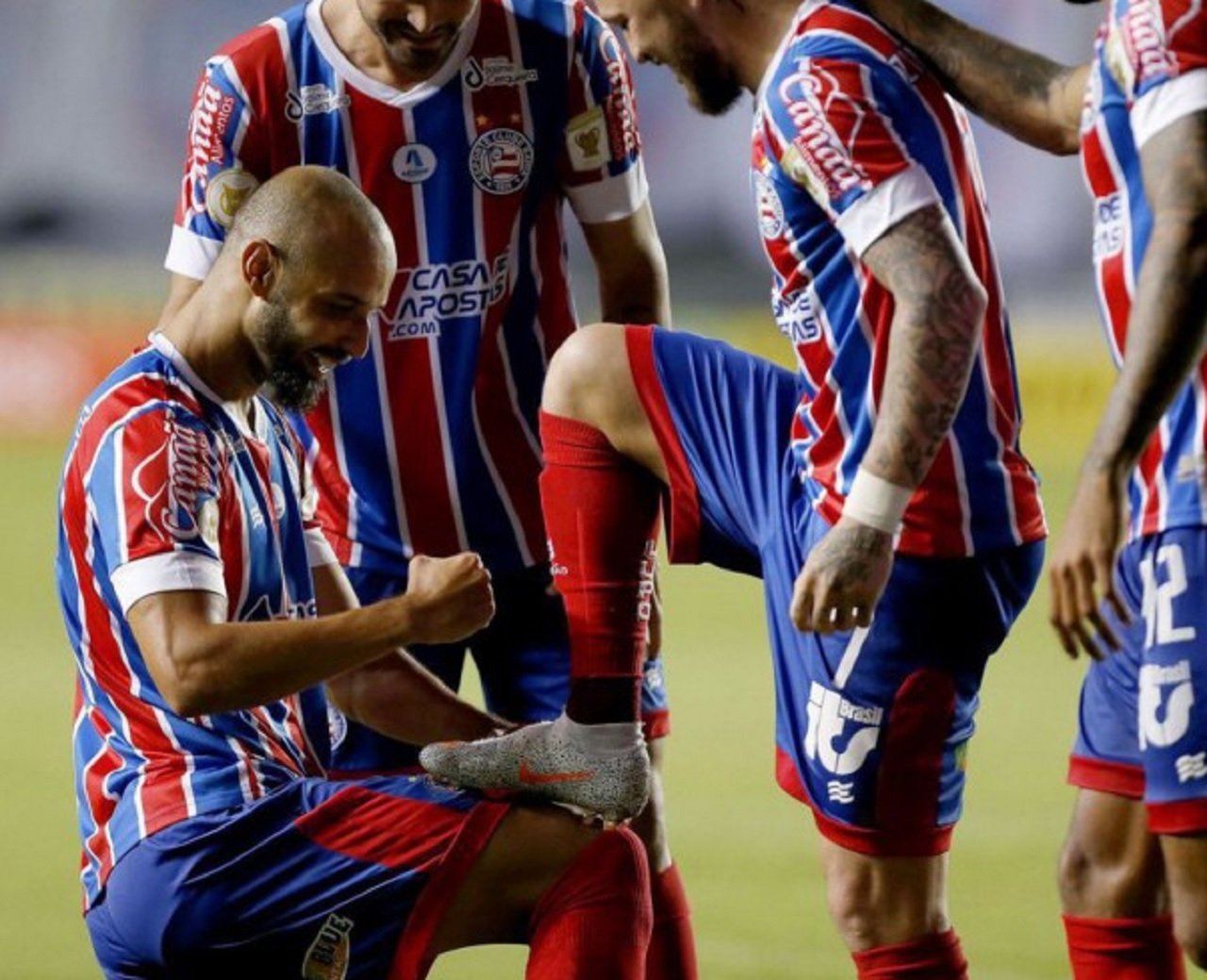 Após golear o "Peixe", Bahia quer seguir vencendo em jogo da Copa do Brasil com horário diferente nesta terça; confira