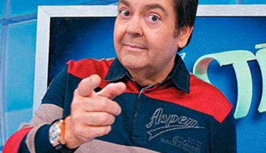 Faustão é internado por problemas de saúde e "Domingão" será apresentado por Tiago Leifert