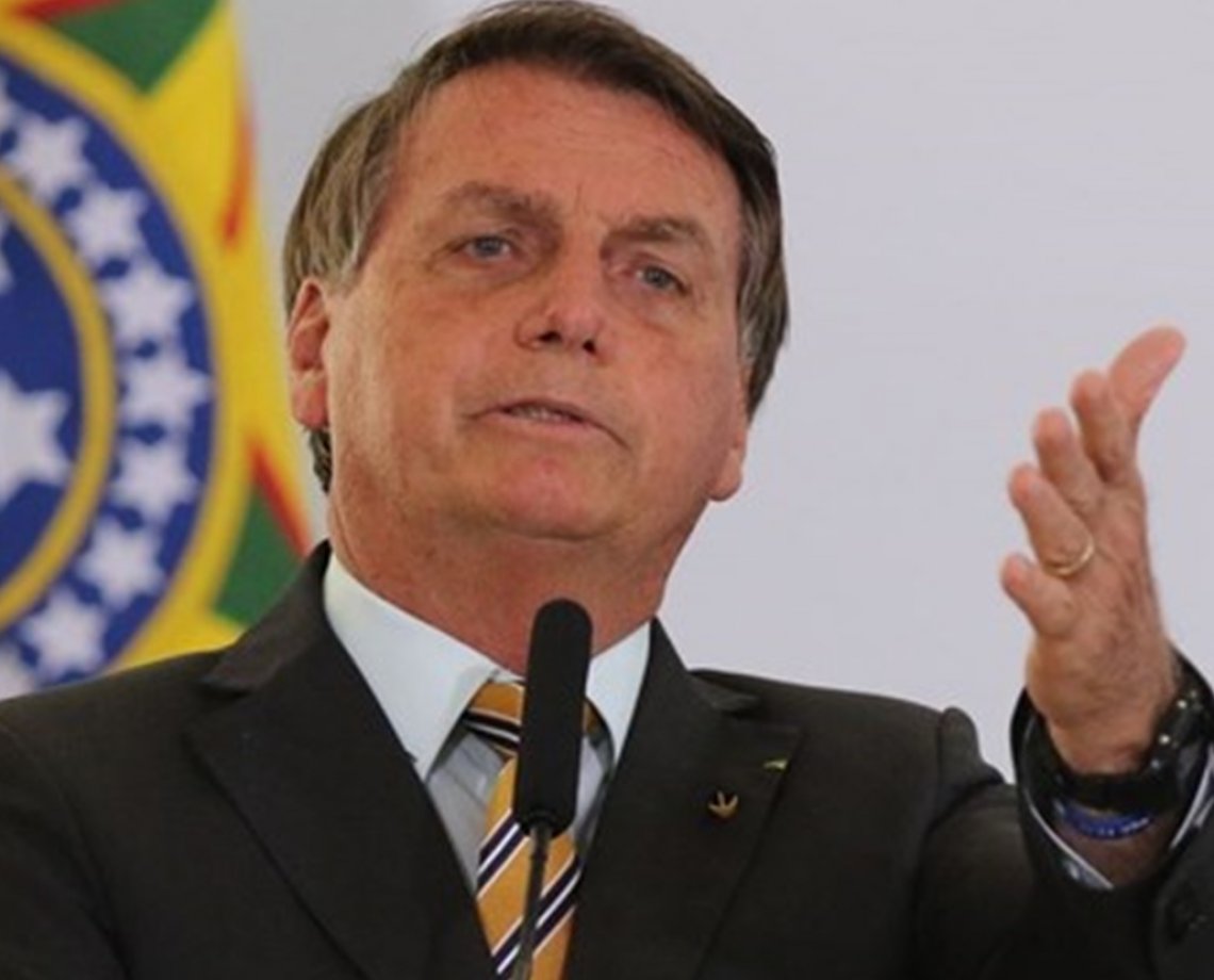 Em live, Bolsonaro fala sobre voto impresso e diz que ministro do Supremo que preside TSE 'não sabe de nada'