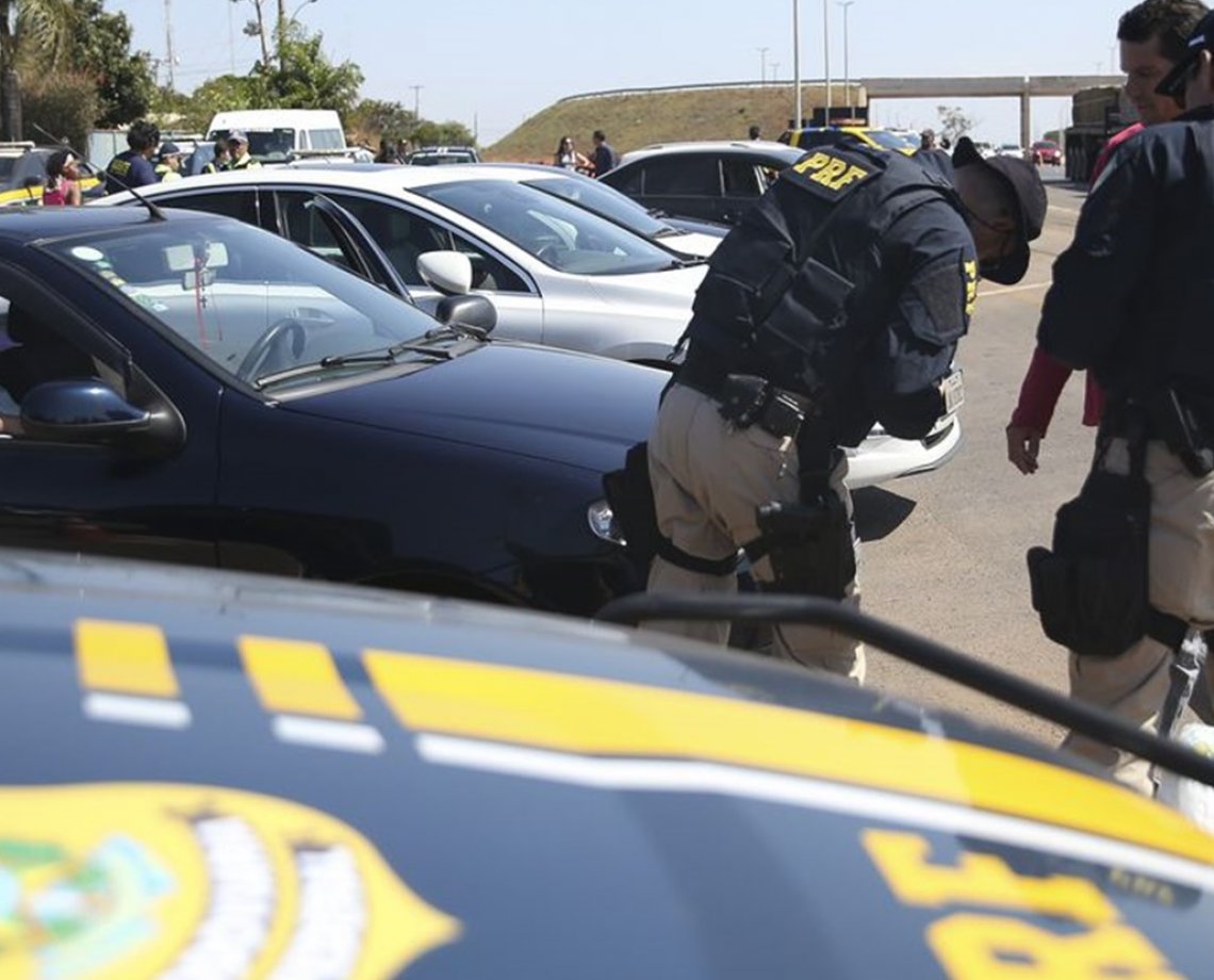 Todo errado: sem carteira e embriagado, motorista é preso após se envolver em acidente no Oeste da Bahia