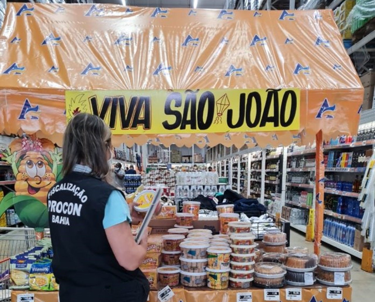 Procon-BA realiza fiscalização em supermercados durante comemorações juninas