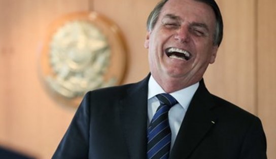 “Se eu puder escolher, mando minha sogra”, diz Bolsonaro sobre 1ª mulher na Lua e acordo com a NASA