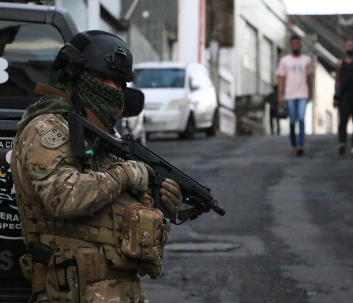 Traficante do CV que desovou corpos de tio e sobrinho suspeitos de furtar carne é preso no Nordeste de Amaralina 