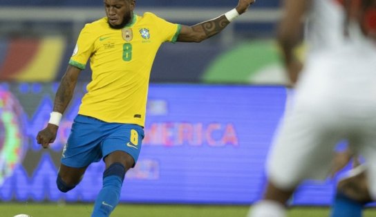 Com transmissão do SBT, seleção brasileira joga contra peruanos por uma vaga na final da Copa América nesta segunda-feira