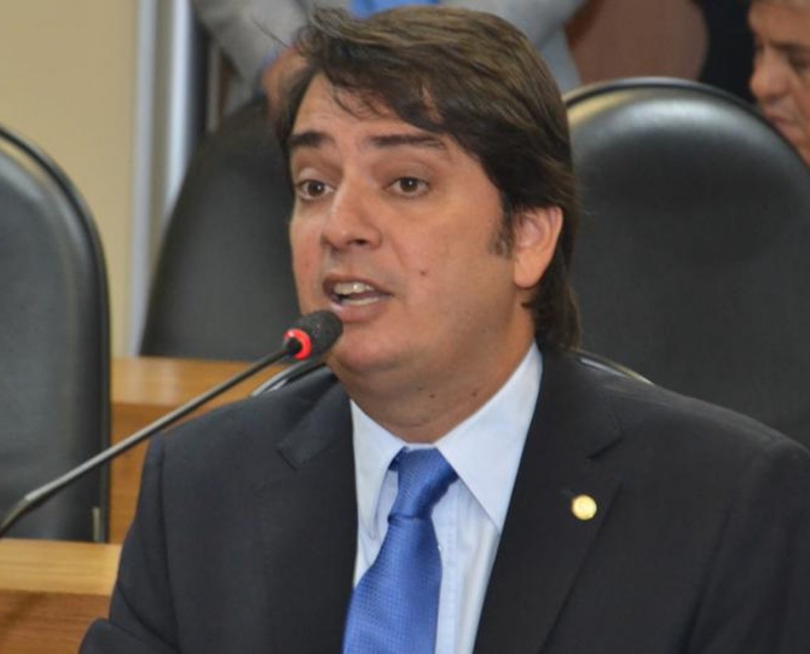 Tá faltando ambulância em Iaçu? Deputado quer que governo da Bahia dê um jeito nisso