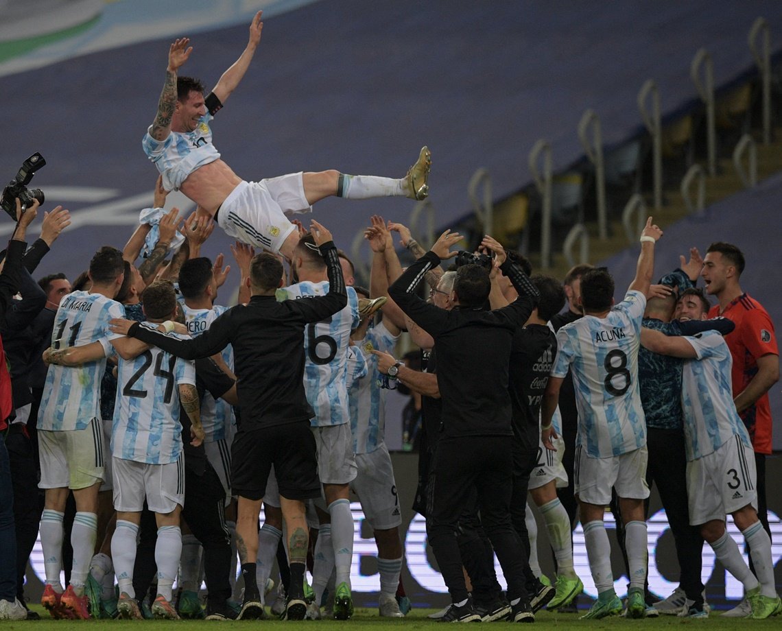 O título de Messi: contra o Brasil, no Maracanã, Argentina quebra jejum de 28 anos na Copa América