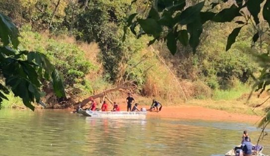 Corpo de homem que desapareceu no Rio Grande após tentar atravessar trecho a nado é encontrado por mergulhadores