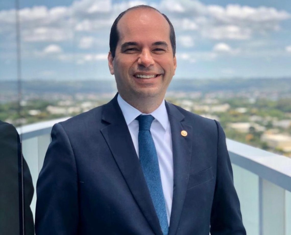 Baiano é nomeado por Bolsonaro para vaga de ministro do Tribunal Superior do Trabalho; conheça