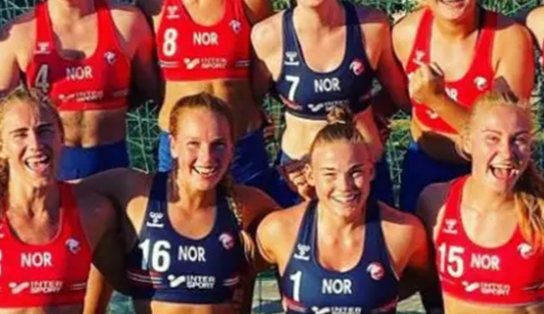 Time feminino de handebol de praia da Noruega é multado por não jogar de biquíni; homens devem usar calções "não muito folgados"