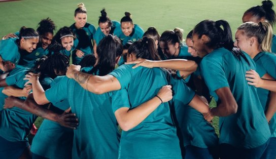 Seleção feminina de futebol encara a Zâmbia na manhã desta terça; empate garante vaga nas quartas