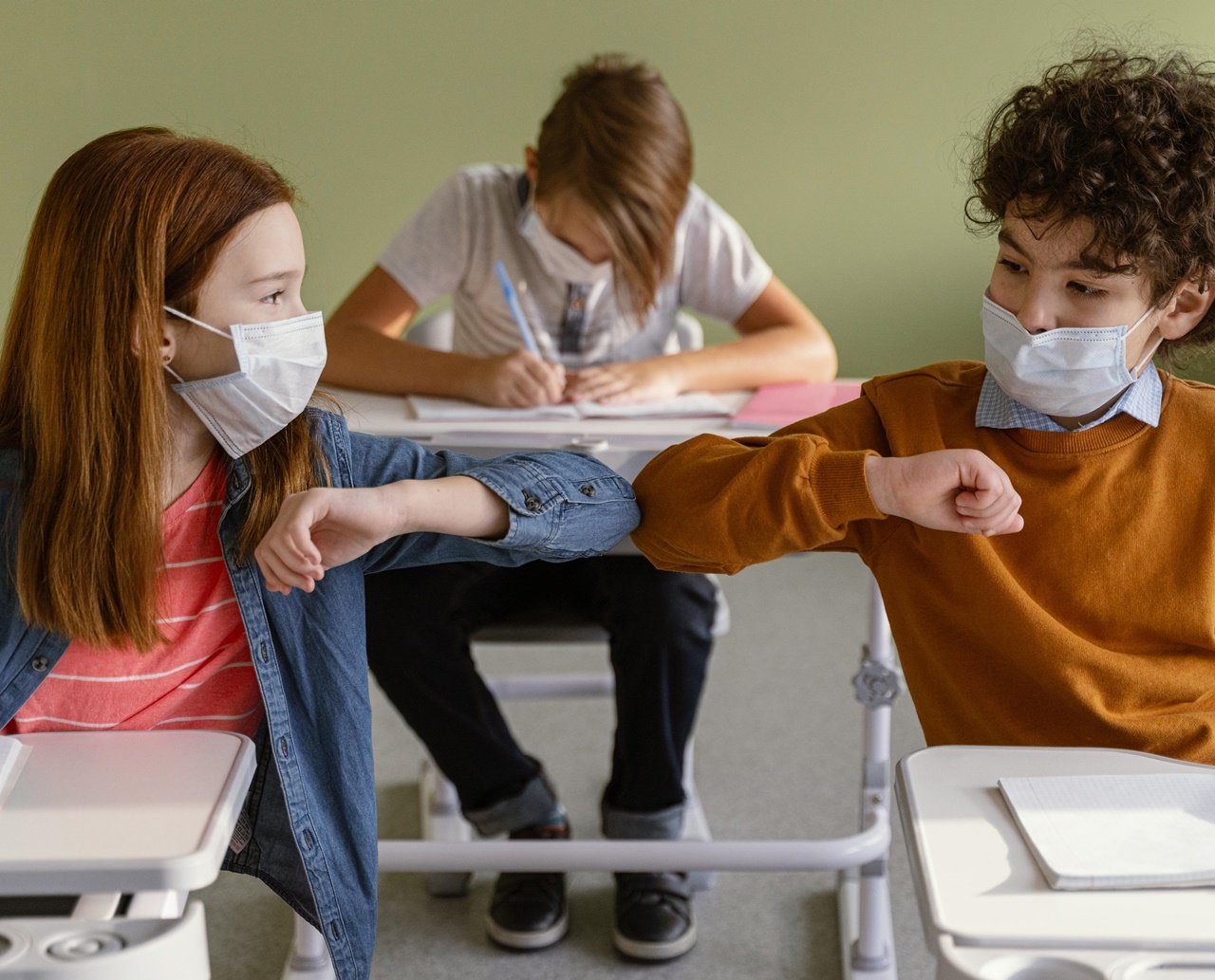 Confira o passo a passo para realizar o cadastro de adolescentes no grupo prioritário da vacinação