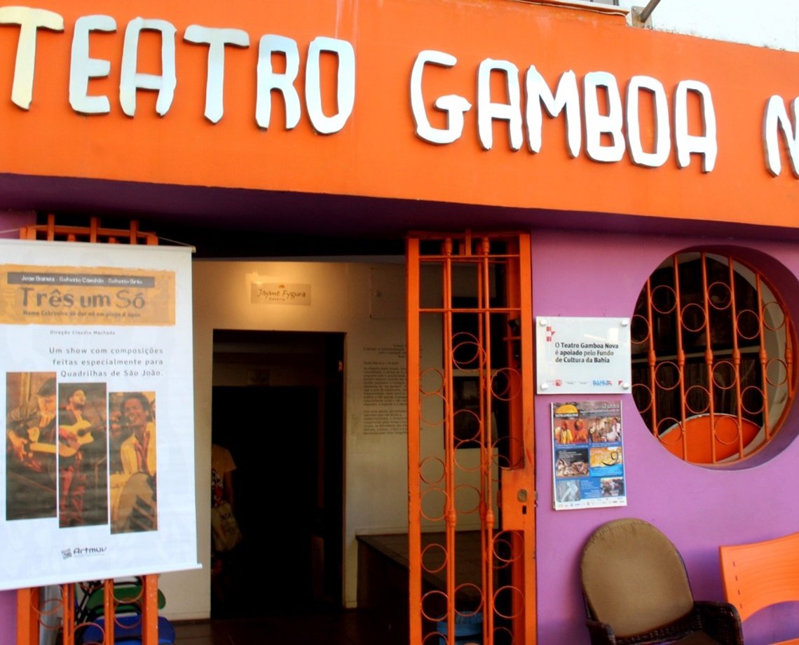 Teatro Gamboa retoma programação inédita com oficina sobre história da música brasileira e shows online