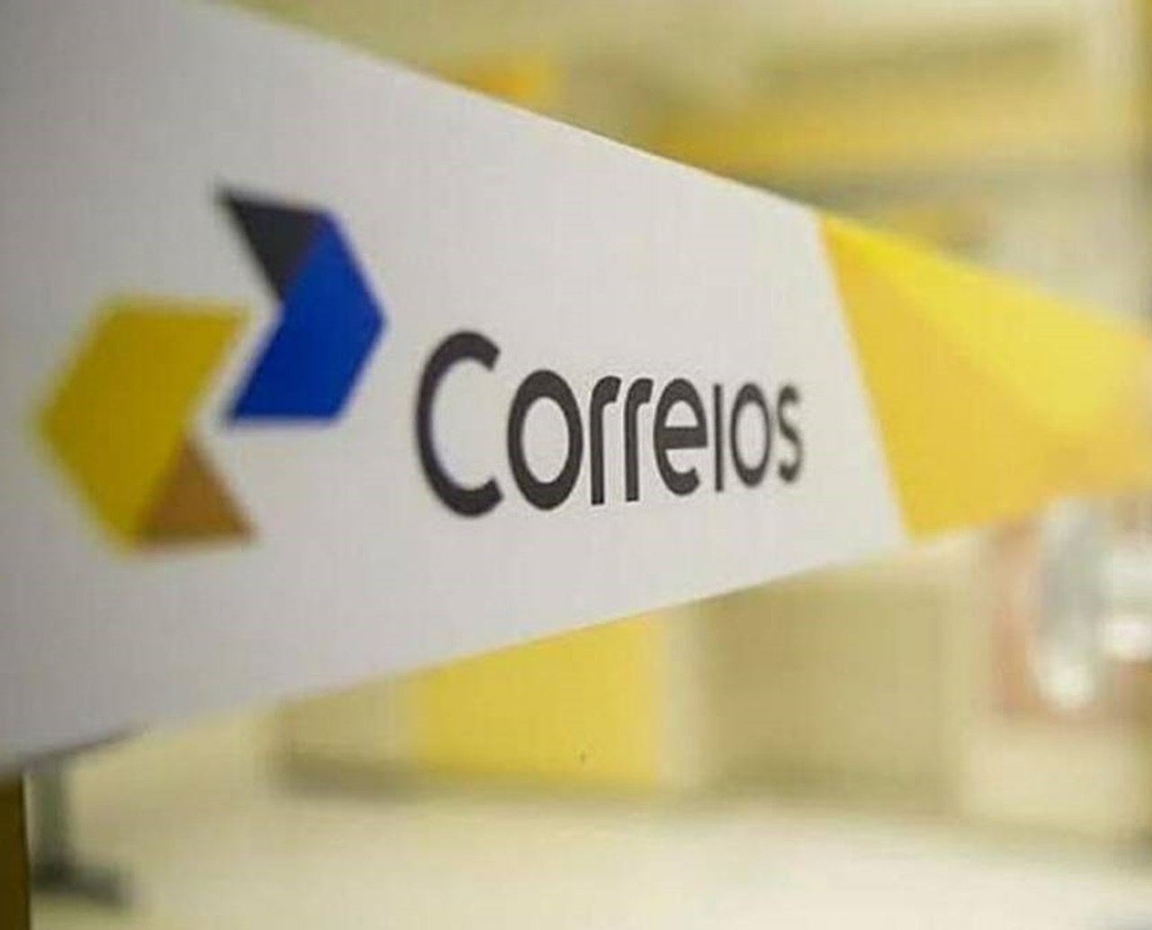 Confira como votaram os deputados baianos no projeto que pede a privatização dos Correios