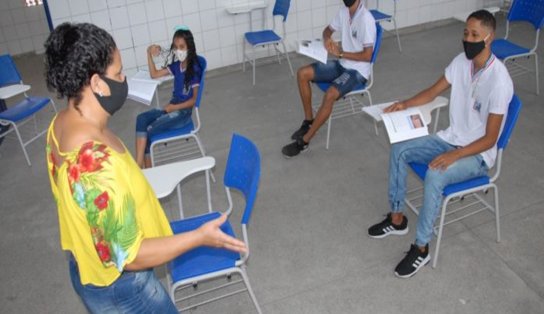 Aulas semipresenciais começam a ser realizada para alunos do Ensino Fundamental nesta segunda-feira