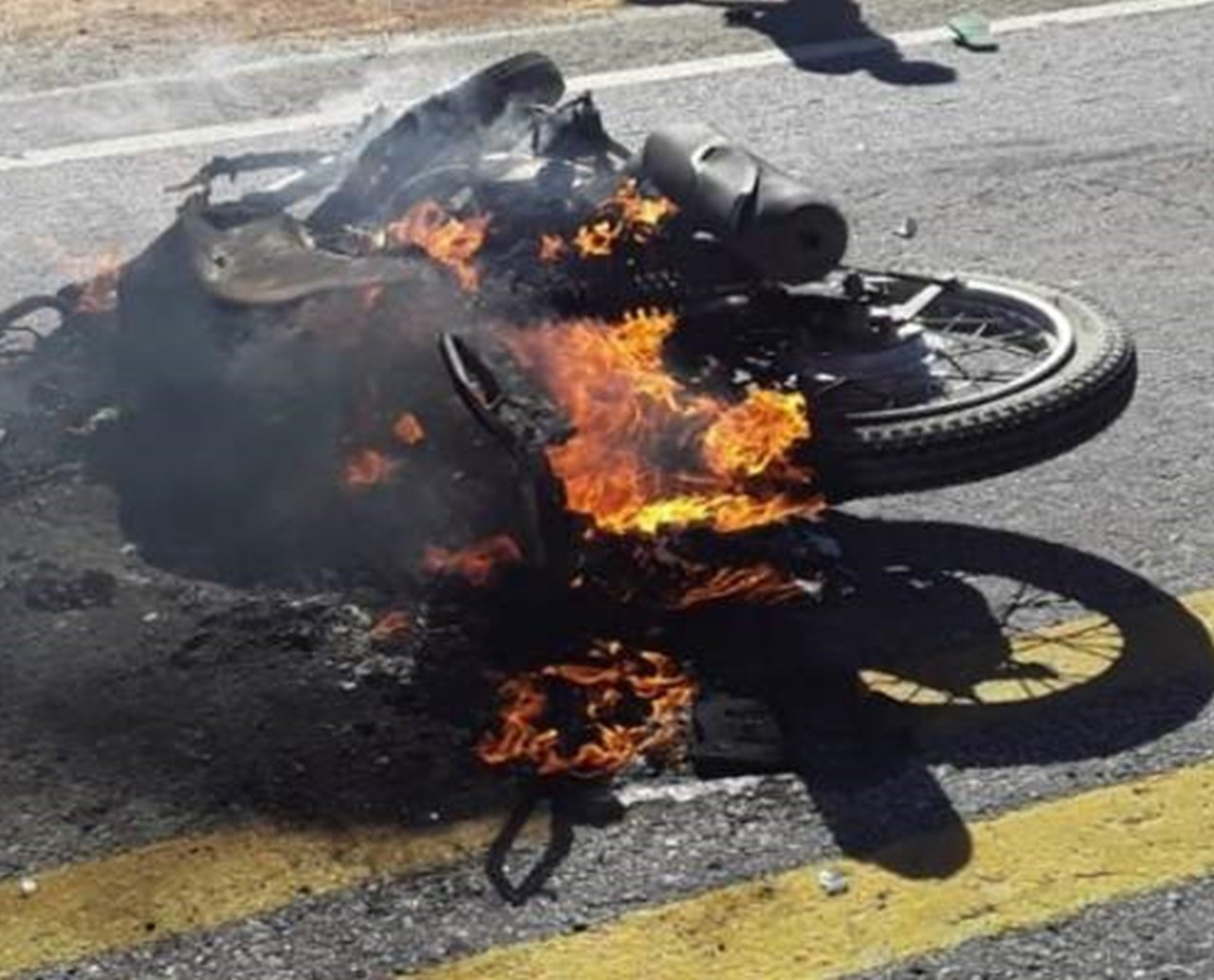 Acidente entre motos deixa uma pessoa morta e três feridas em Bom Jesus da Lapa