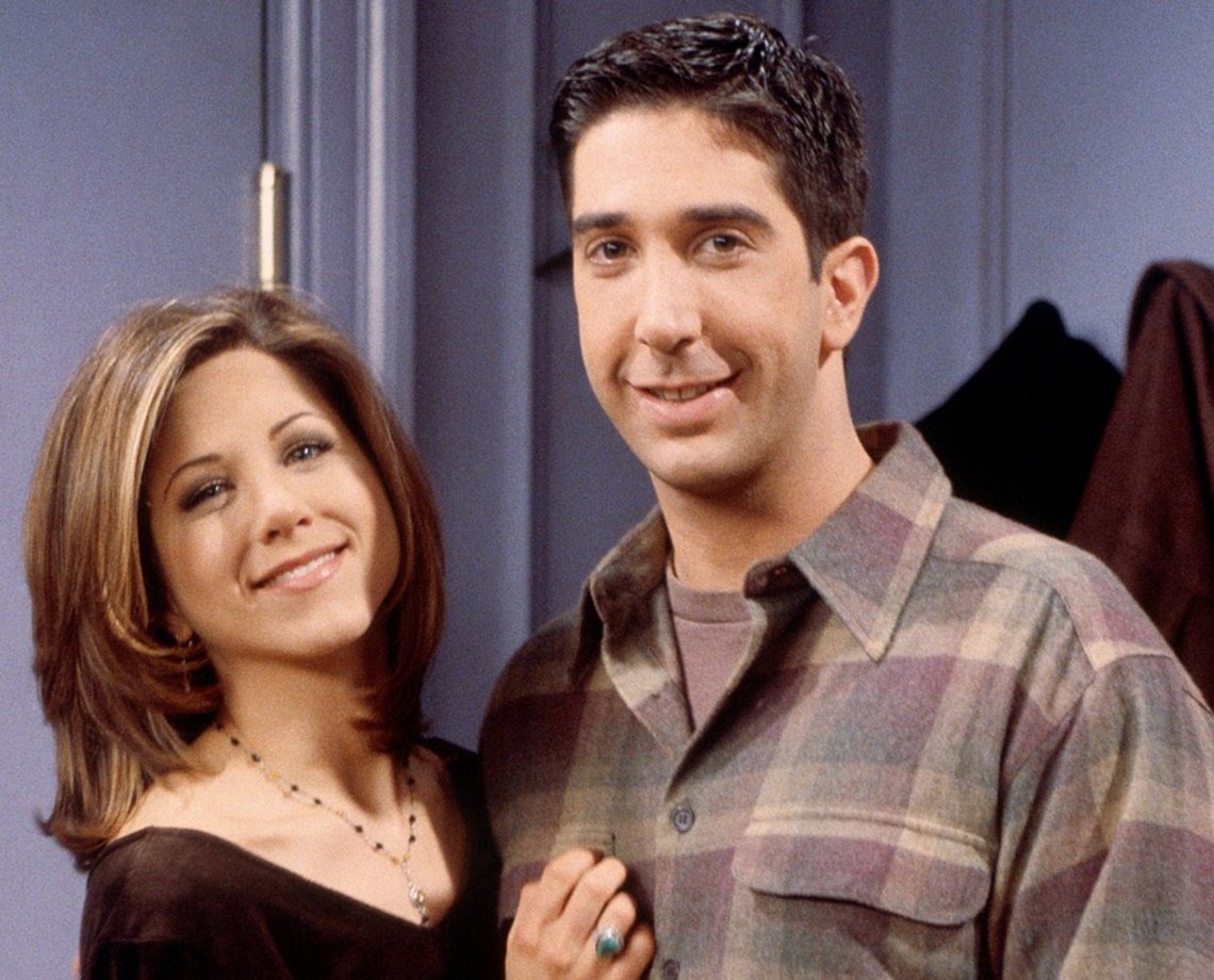 'OH, MY GOD!': atores que fizeram casal em Friends estão namorando, diz revista; série acabou há 17 anos