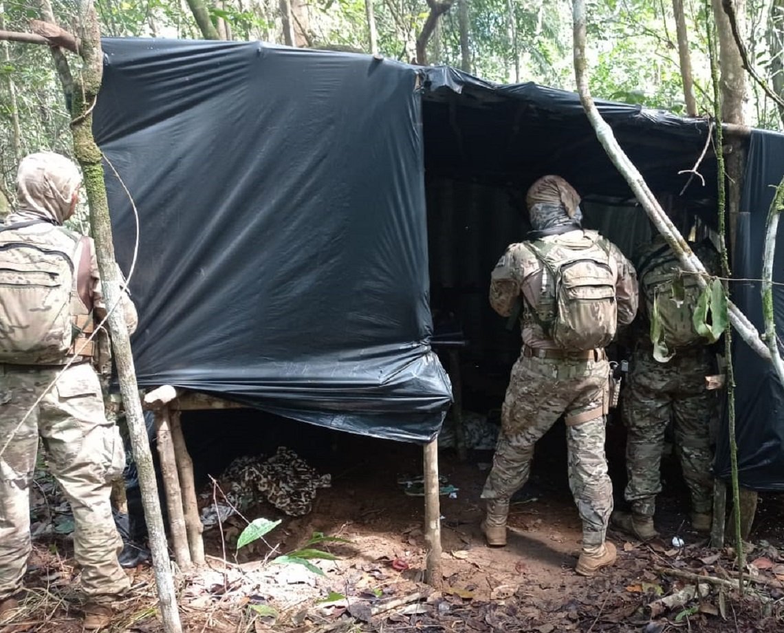 Bope desmonta acampamento de criminosos em Valéria; região vive clima de insegurança por causa de facções criminosas