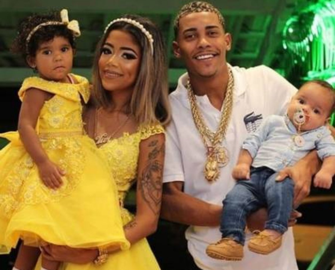 MC Poze, de 20 anos, e esposa de 17 anunciam terceira gravidez; "mais uma princesa"