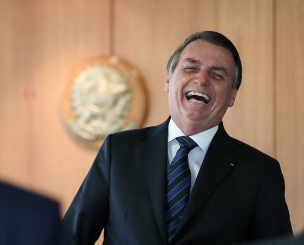 "Conspiro para que todos cumpram a Constituição", diz Bolsonaro após pedido de impeachment de ministro do STF