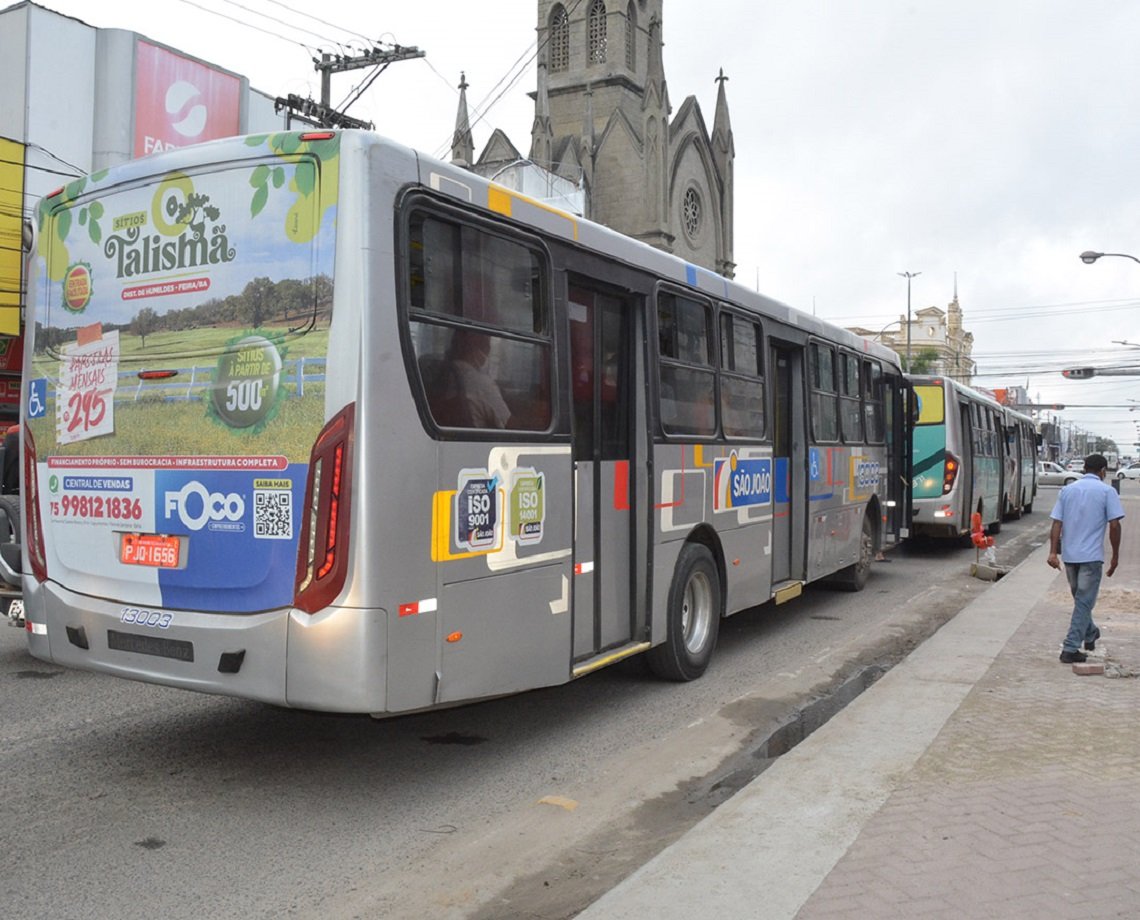 Decisão judicial suspende movimento grevista em Feira de Santana e ônibus devem voltar a circular normalmente