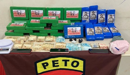 Ele tinha R$ 2 milhões em drogas e uma motinha de R$ 7 mil para entrega: PM acaba com delivery do mal na Bahia