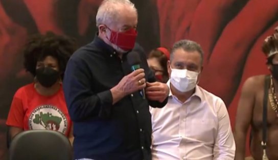 'Nunca tive tanta vontade de ser candidato', diz Lula durante ato em Salvador; assista