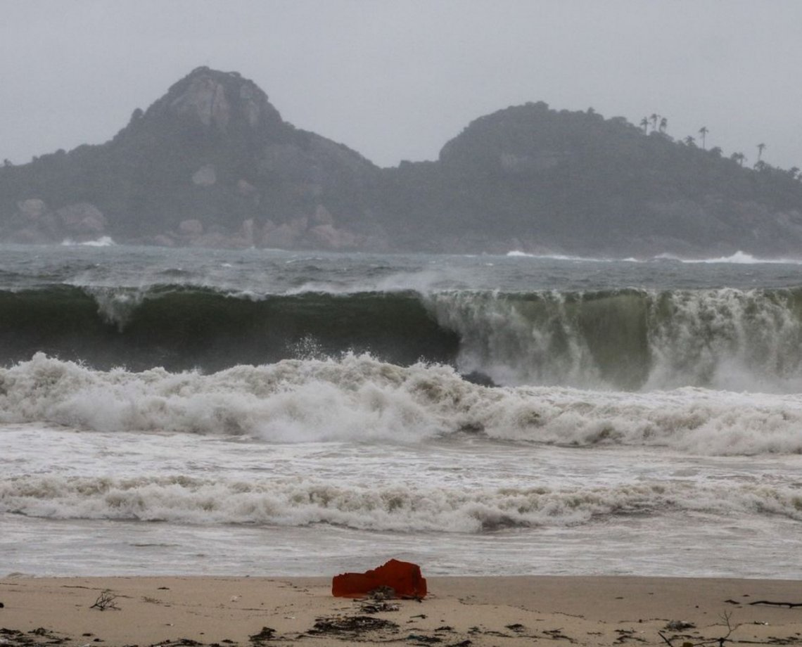 Ondas de até 2,5 metros chegam à Bahia e Marinha emite alerta; veja possível área afetada 