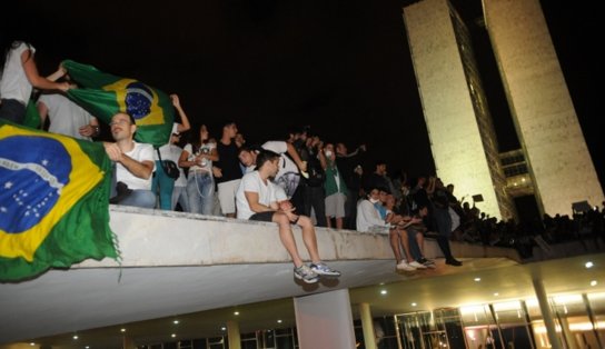 Prefeitos divulgam carta defendendo democracia e harmonia; "clamamos por respeito à população brasileira"