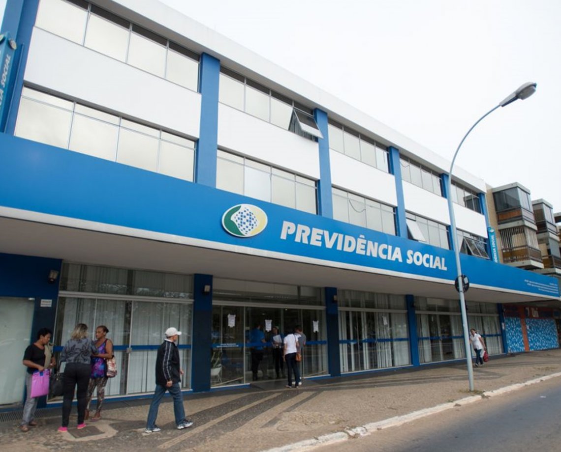 Publicada lei que prev&ecirc; meios alternativos para prova de vida no INSS